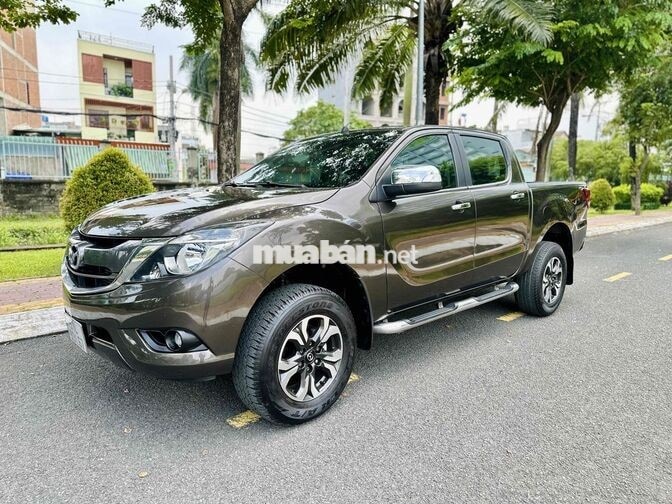 Mazda BT-50 2017 4x2 2.2 AT Xe Zin Nhập Thái