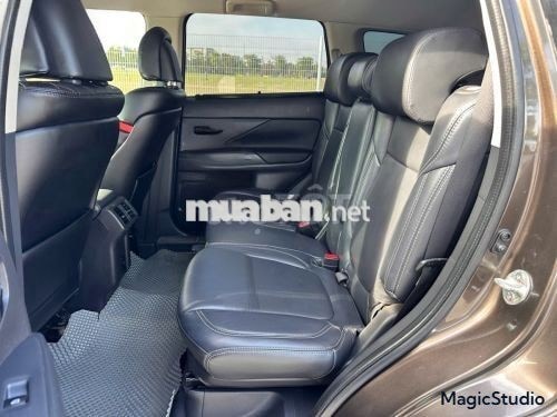 Xe Mitsubishi Outlander 2.0 CVT 2020 - 505 Triệu