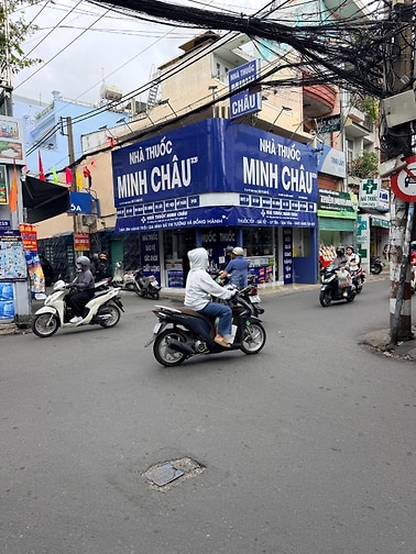 Cần sang gấp nhà thuốc Minh Châu đang kinh doanh bình thường