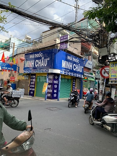 Cần sang gấp nhà thuốc Minh Châu đang kinh doanh bình thường
