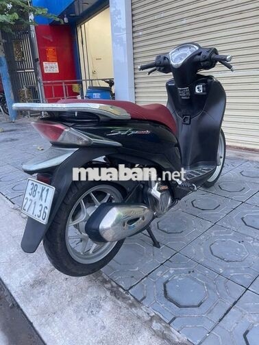 Honda SH Mode màu đen