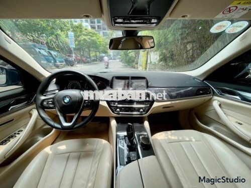 Xe BMW 5 Series 520i 2018 - 899 Triệu