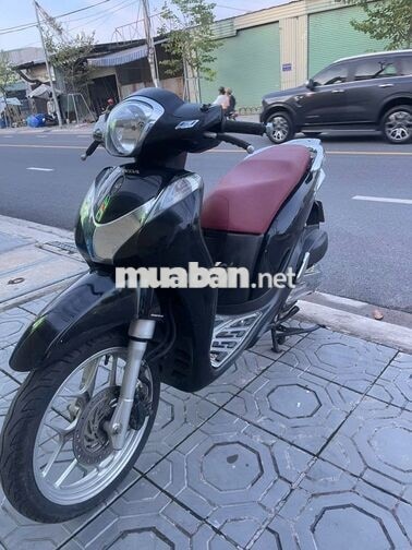 Honda SH Mode màu đen