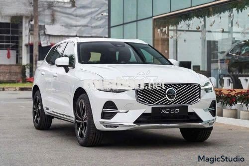 Xe Volvo XC60 Ultra B5 AWD 2025 - 2 Tỷ 99 Triệu