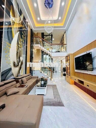 4,2x20 6 tầng full nội thất có thang máy ô tô vào nhà 6pn 8wc 