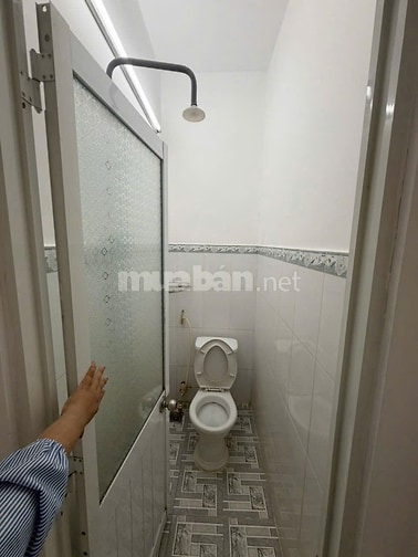 Nhà nguyên căn cho thuê hẻm Vũ Huy Tấn, 1 trệt 1 lầu, 2PN giá 13tr/th