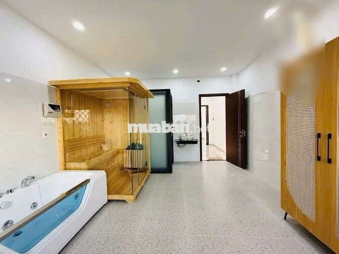 4,2x20 6 tầng full nội thất có thang máy ô tô vào nhà 6pn 8wc 