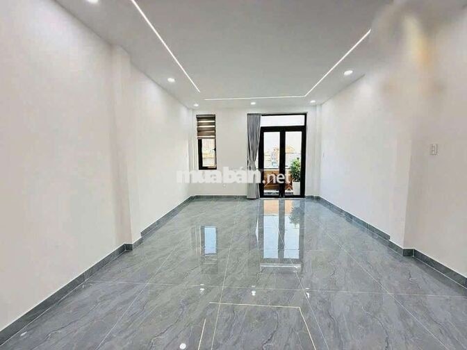 4,2x20 6 tầng full nội thất có thang máy ô tô vào nhà 6pn 8wc 