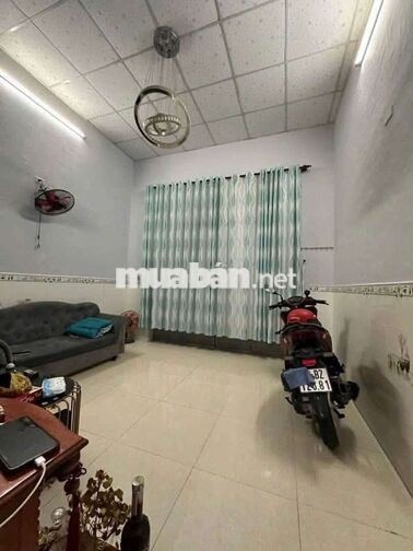 Nhà gác lửng sát bên hapyone D1 KDC phú hòa 1