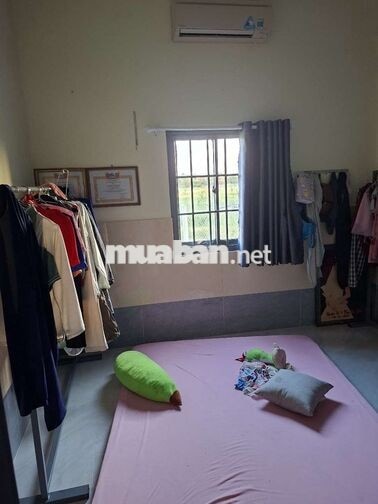gia đình chyuển chỗ ở,cần bán nhà