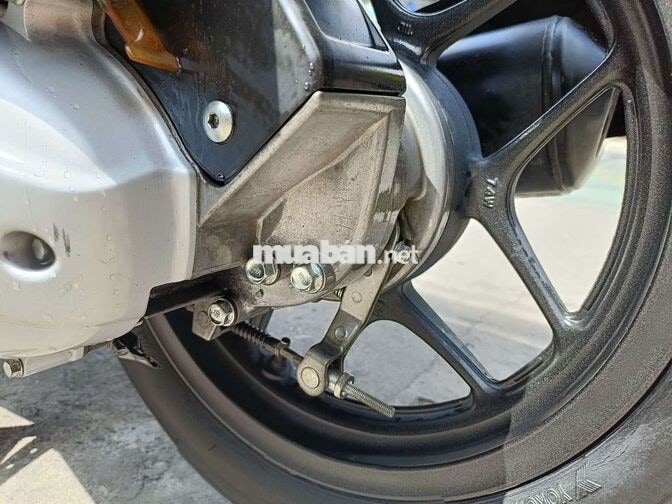 Honda SH Mode màu bạc đen