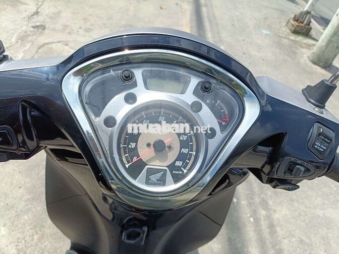 Honda SH Mode màu bạc đen