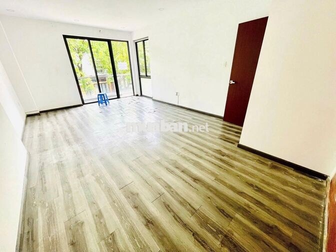 BIỆT THỰ VIP GÓC 2MT - Hà Đô Centrosa, P12, Q10 - Thang Máy, Sàn Suốt