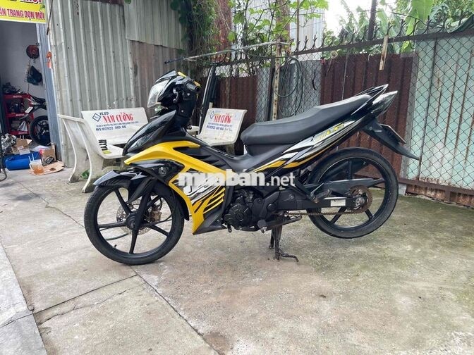 Yamaha Exciter 135 màu Vàng đen