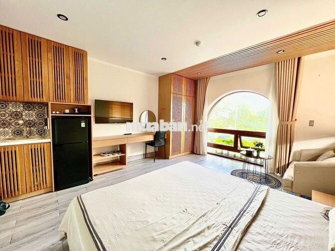 TRỐNG SẴN Studio Ban Công - HỒ BƠI, GYM, SAUNA - Gần Sông Hàn Yên Tĩnh