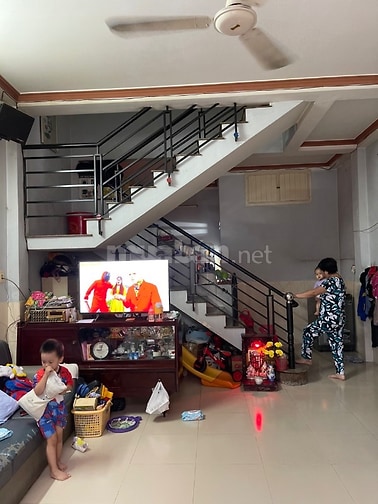 Bán nhà riêng tại 35/91 Trần Đình Xu, phường Cầu Ông Lãnh, HCM