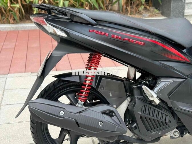 AIR BLADE 2019 BLACK EDITION cao cấp