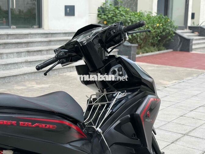 AIR BLADE 2019 BLACK EDITION cao cấp