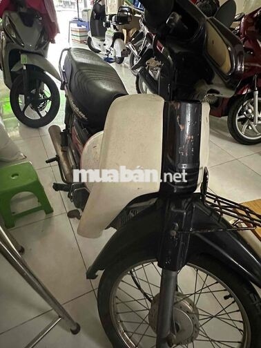 Honda Dream Thái Lan màu đen