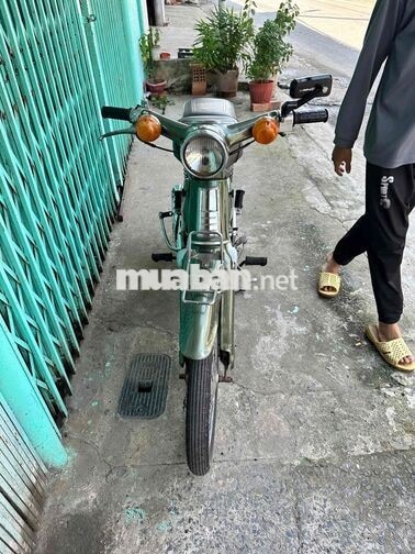 Honda Cub cánh én 50cc bstp