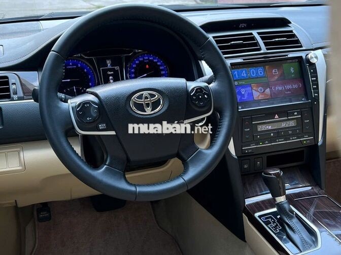 Toyota Camry 2.0E 2019 1 chủ từ đầu