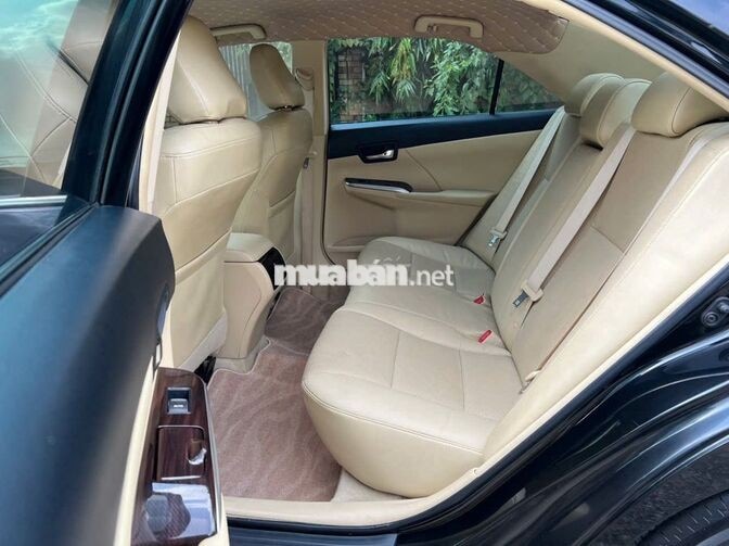 Toyota Camry 2.0E 2019 1 chủ từ đầu