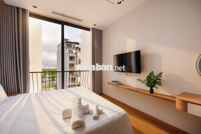 TRỐNG SẴN Căn Hộ 1BR - HỒ BƠI, Giặt Sấy, Xe Điện - Gần Biển Mỹ Khê