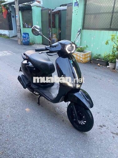 Xe máy Victoria Vitoria 50cc 2023 Đen