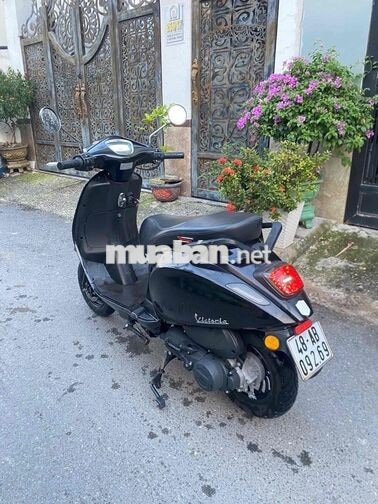Xe máy Victoria Vitoria 50cc 2023 Đen