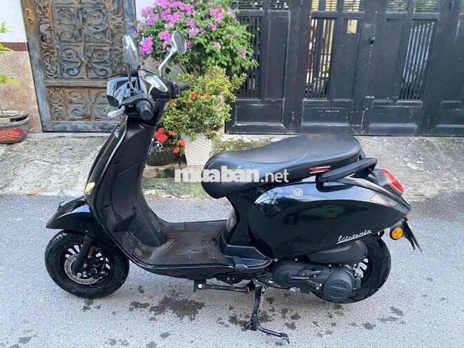 Xe máy Victoria Vitoria 50cc 2023 Đen