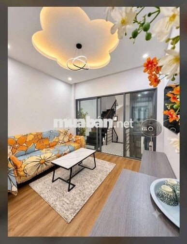 BÁN NHÀ MỚI ĐẸP VÀO Ở NGAY HUỲNH VĂN BÁNH– HXH THÔNG 5 TẦNG THANG MÁY