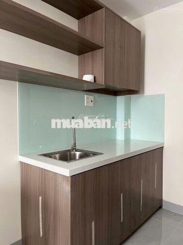 Căn hộ ngay Ngã Tư Hàng Xanh mới xây full nội thất