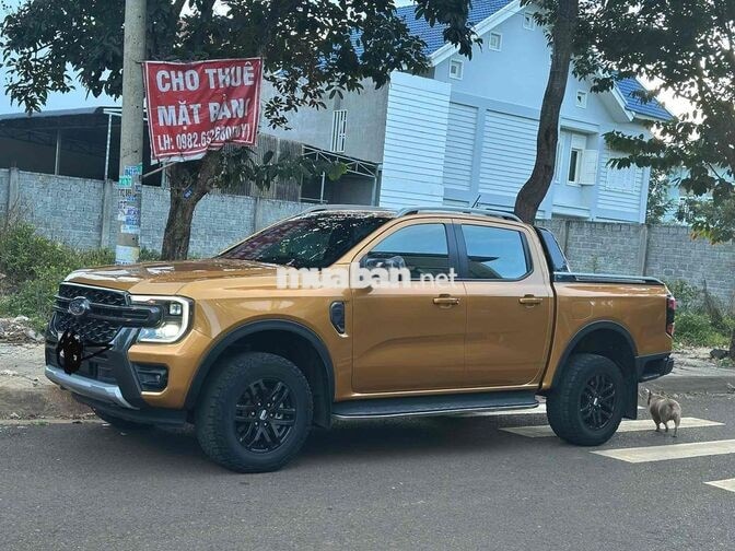 FORD RANGER WILDTRAK 2022 60000 KM VÀNG ĐỒNG