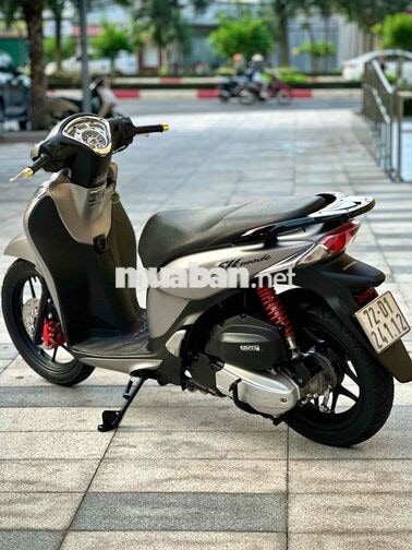 SH Mode giá chỉ bằng xe Vision thôi ạ 😍😍