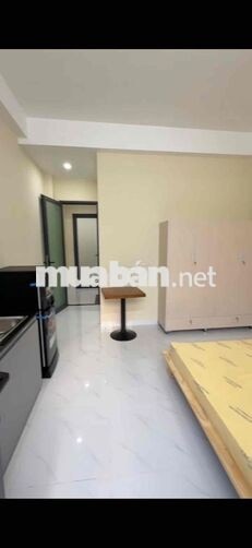 CHO THUÊ PHÒNG TRỌ FULL NỘI THẤT BAN CÔNG GIÁ RẺ MỚI ETOWN CỘNG HOÀ