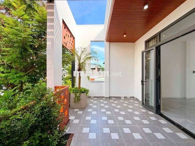 CHO THUÊ NHÀ PHÚ XUÂN ĐẸP PHÙ HỢP GIA ĐÌNH THUÊ 