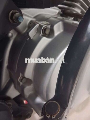 Suzuki GD110HU Đỏ trắng