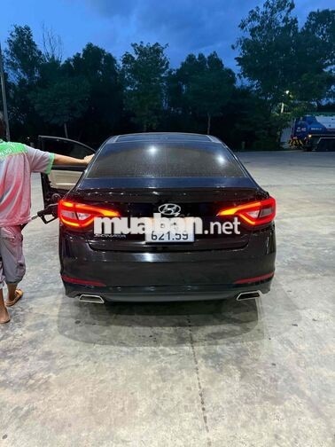 Hyundai Sonata 2015 5 chỗ Tự động Đen