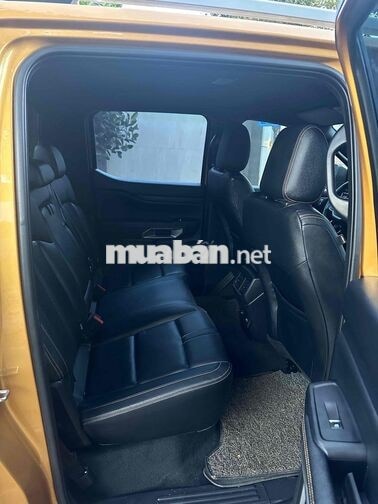 FORD RANGER WILDTRAK 2022 60000 KM VÀNG ĐỒNG