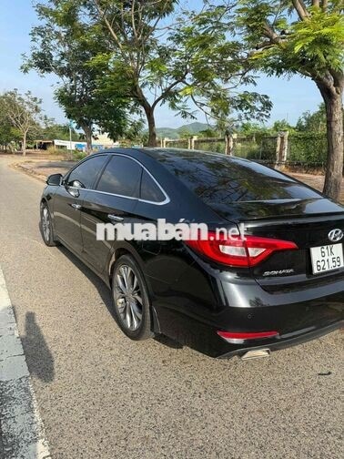 Hyundai Sonata 2015 5 chỗ Tự động Đen