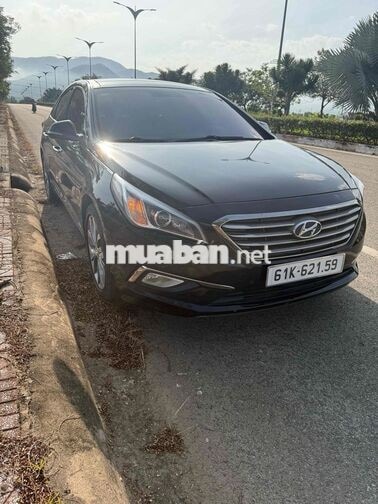 Hyundai Sonata 2015 5 chỗ Tự động Đen