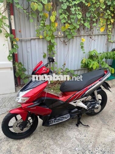 Honda Air Blade đỏ đen 72