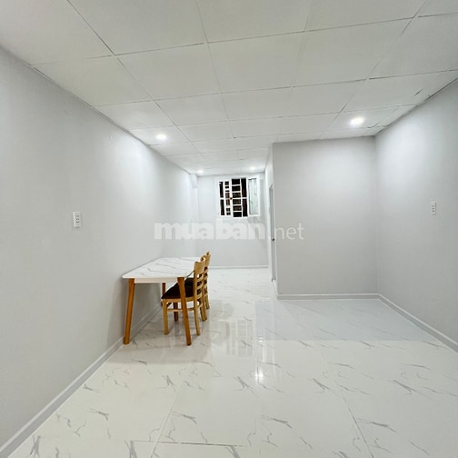 NHÀ NGUYÊN CĂN TRUNG TÂM Q11- MỚI 100%
