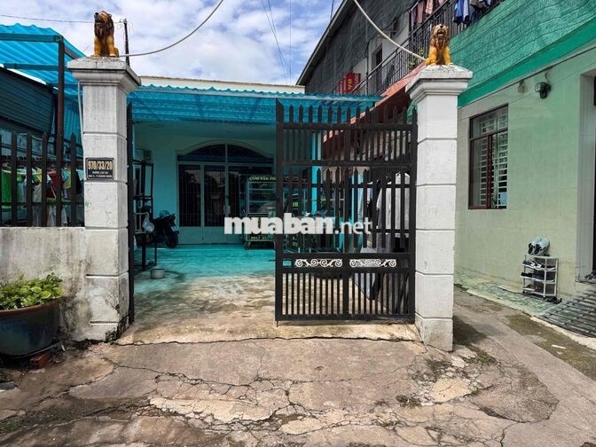 Cần bán nhà cấp 4 gần khu vực đông dân cư  trường học