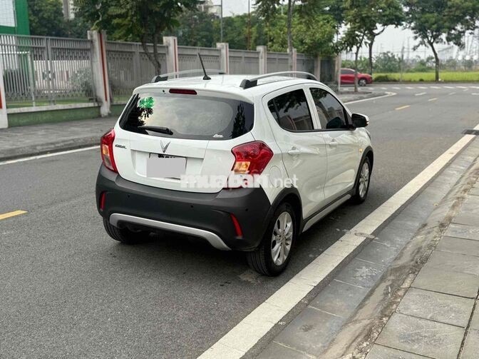 VINFAST FADIL 2022 TRẮNG 5 CHỖ