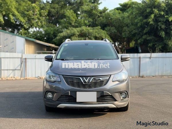 VinFast Fadil 2021 1.4 AT Plus 42000km Xám