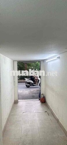 Cho thuê nhà mặt đường bờ sông sét 10m2x3tầng