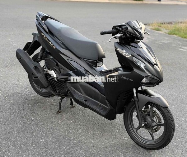 Honda Air Blade 2024 125cc màu đen