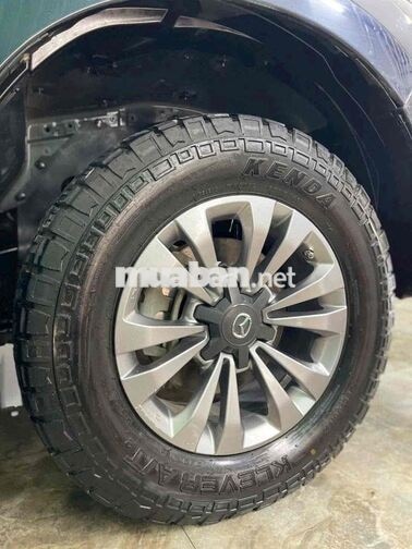 Mazda BT-50 2021 Đen