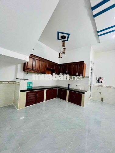 Cho Thuê Nhà DT 110m2 1Trệt 1Lầu 2Pn 2Wc Sân Xe Máy Hẻm Xe Tải